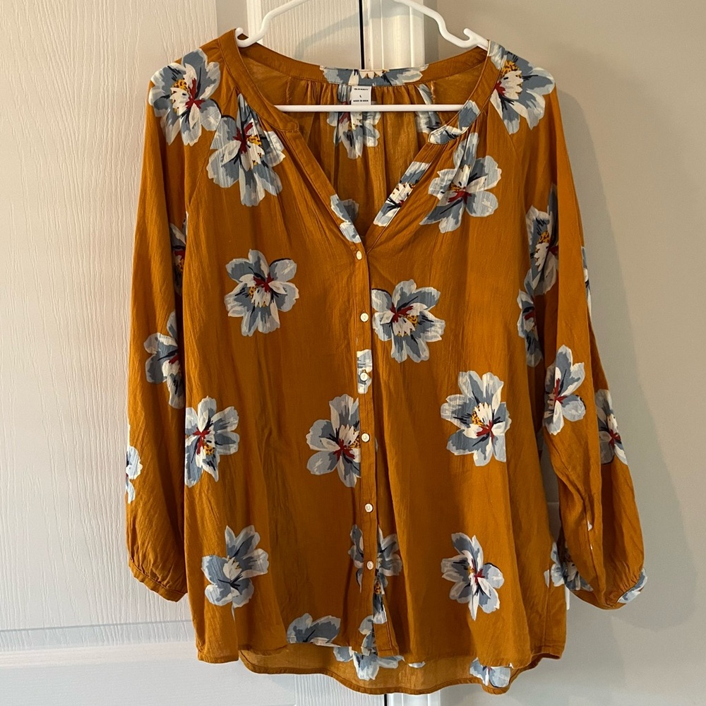 Old Navy Mustard Floral Button-Front Blouse